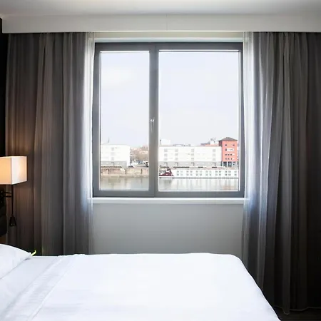 Moxy Hotel Ludwigshafen am Rhein