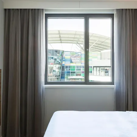 Moxy 4* Ludwigshafen am Rhein