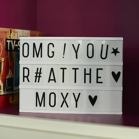 Moxy 4*